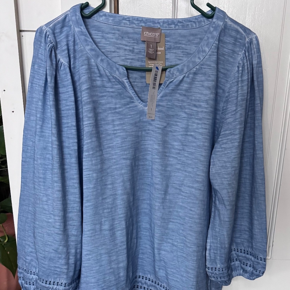 CHICOS Spring/Summer Top